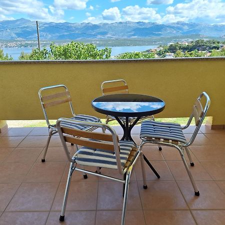 Apartments Mikecin Novigrad  المظهر الخارجي الصورة
