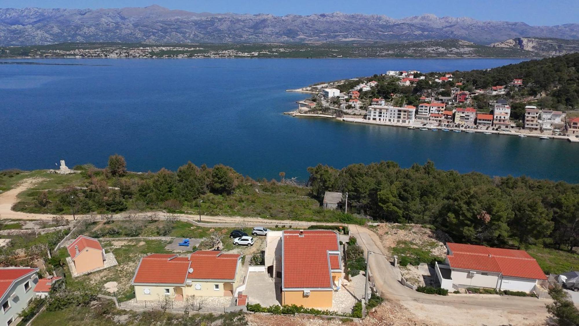 Apartments Mikecin Novigrad  المظهر الخارجي الصورة